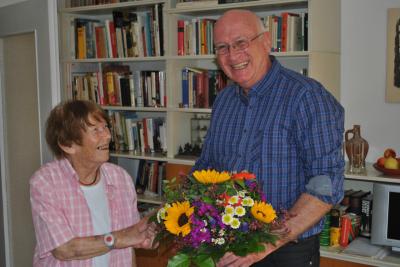 Vorschaubild zur Meldung: Dietlind von Sommerfeld feiert den 90.Geburtstag