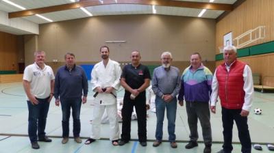 TSV Bassen Judo: Ehemalige Gründer treffen sich (Bild vergrößern)