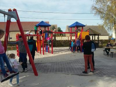 KALENDERRÜCKBLICK: vor 5 JAHREN: Spielplatz in Goßmar wurde saniert (Bild vergrößern)