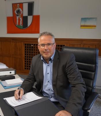 Stellungnahme durch den Ersten Bürgermeister der Stadt Selbitz zum Rechnungsprüfungsbericht von Stadtrat Kirschner. (Bild vergrößern)
