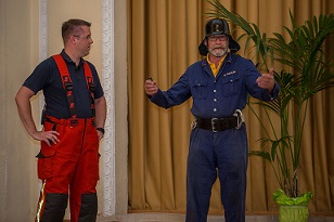 Foto zur Meldung: Eindrucksvolle Reise durch die Geschichte der Freiwilligen Feuerwehr Bückeburg-Stadt Foto zur Meldung: Eindrucksvolle Reise durch die Geschichte der Freiwilligen Feuerwehr Bückeburg-Stadt