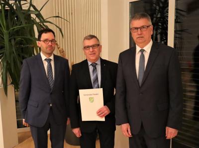 Erhard Auth zum neuen Ersten Beigeordneten ernannt Dr. Sebastian Huber in den Gemeindevorstand der Gemeinde Flieden nachgerückt