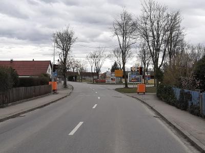 Fußgängerampel in der Moosfürther Straße
