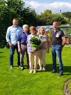TV-Wallersdorf gratuliert Sieglinde Maryniak zum 80.Geburtstag