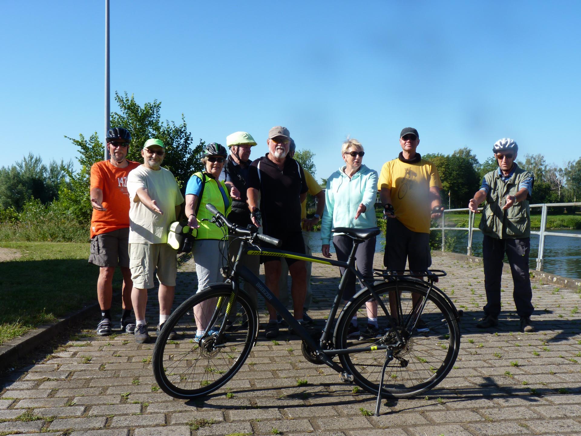 Maintal Mit dem Fahrrad die Seenlandschaft des Main