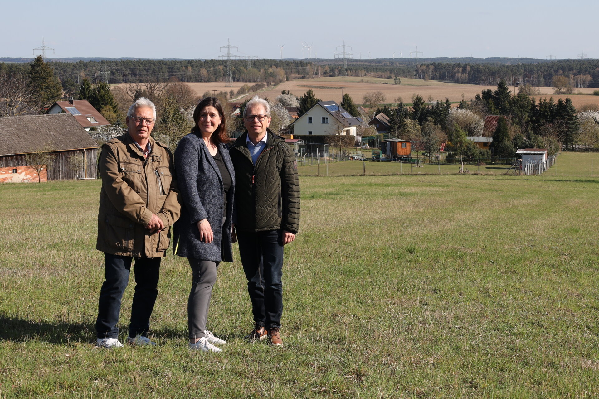 Die Ortsbeiratsmitglieder aus Kobbeln am "Schönen Blick"