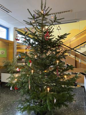 Foto zur Meldung: Christmas Tree Decoration Exchange