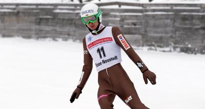 Der polnische Skispringer Klemens Muranka wurde positiv auf das Corona-Virus getestet und fehlt beim Tournee-Start in Oberstdorf - Foto: Joachim Hahne / johapress