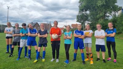 Jugend - Corona zum Trotz - Mädchenfussball startet