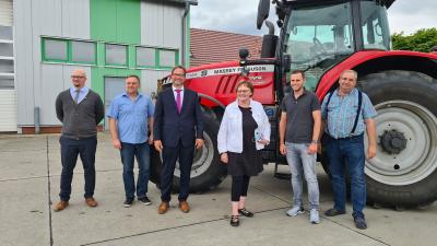 Sylvia Lehmann und Florian Pronold zu Gast in der Flora Agrar GmbH