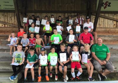 Ferienprogramm: Fußball-Camp mit Zeltlager durch den SV Moosbach