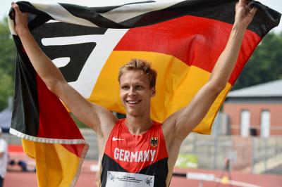 Foto zur Meldung: Alexander Bley neuer Weltmeister über 1500m