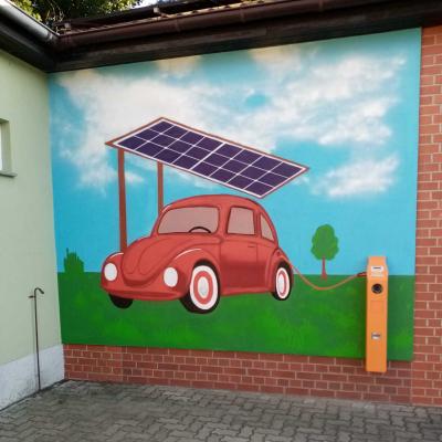 Foto zur Meldung: Ladesäule für Elektroautos jetzt auch in Rehfelde