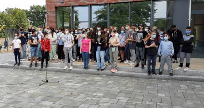 Foto zur Meldung: Erlkönig: Der ungewöhnlichste Flashmob der 7. Klassen