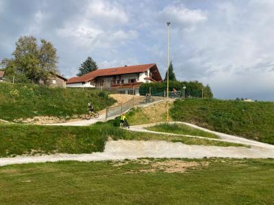 Foto zur Meldung: Einweihung des Dirt-Bike-Parks in Moosbach