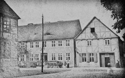 Fachwerkhäuser in der Havelberger Straße um 1865 – sie gehörten zu den wenigen Gebäuden Pritzwalk aus der Zeit vor 1821. Quelle: Museum Pritzwalk
