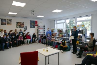 Foto zur Meldung: Heute wurde die neue Schülerbücherei eingeweiht