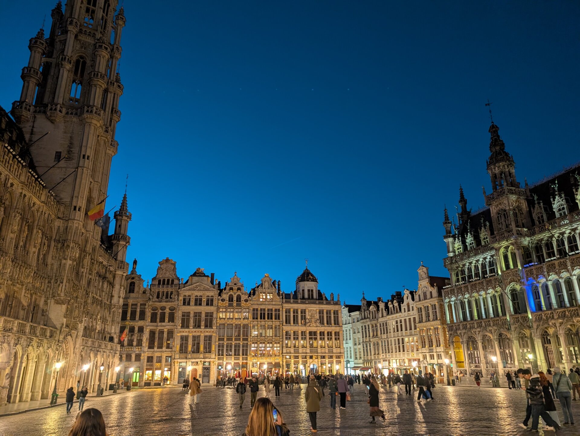 Grote Markt am Abend