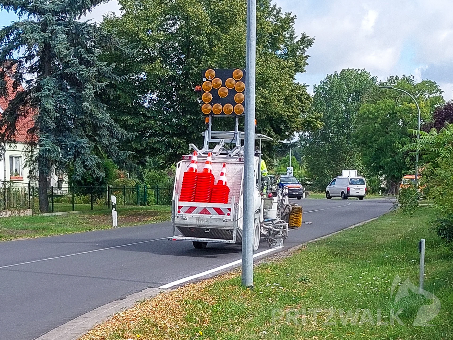 Auch eine Maschine war im Einsatz. Foto: Stadt Pritzwalk
