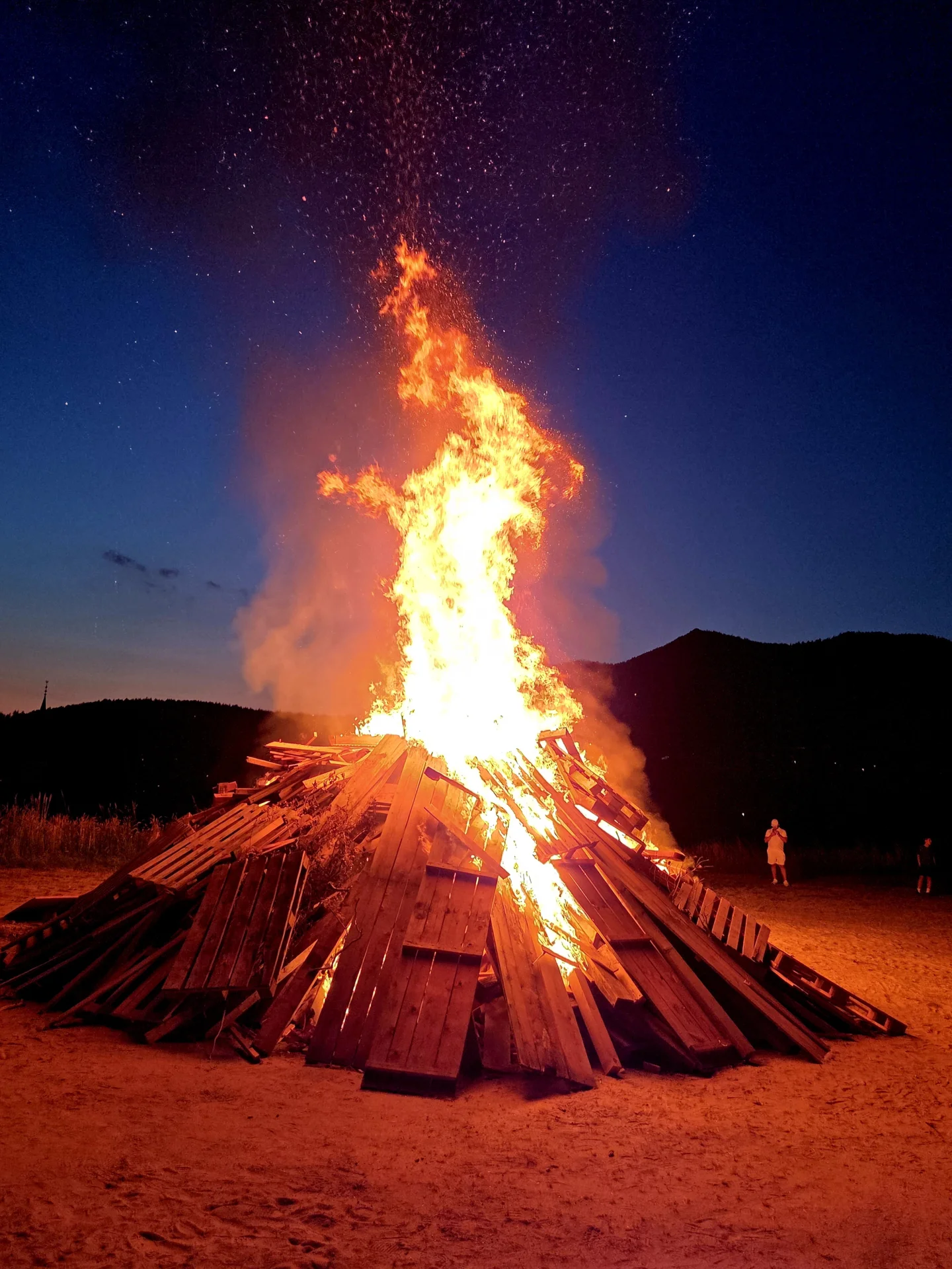 Sonnwendfeuer 5