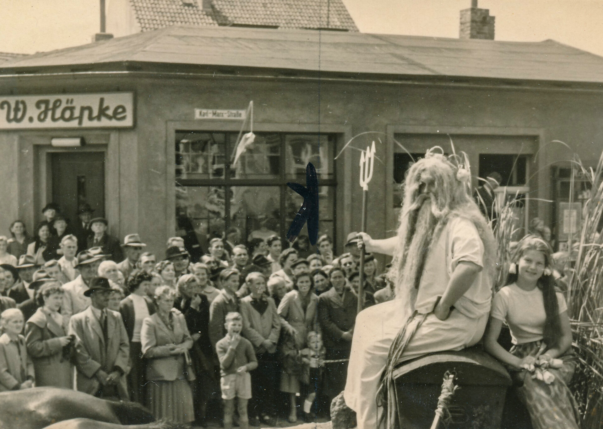 Neptun beim Festumzug 1956. Foto: Archiv Museum Pritzwalk