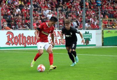 Wooyeong Jeong, hier im Heimspiel gegen den FC Augsburg - Foto: Joachim Hahne / johapress