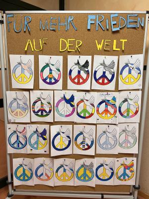 Foto zur Meldung: Klasse 4b: Für mehr Frieden auf der Welt