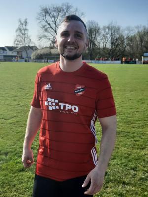 Matchwinner Dennis Heilig beim Spiel in Ubstadt (Bild vergr&ouml;&szlig;ern)