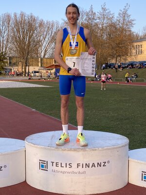 Gold für Paul Fecher bei den Bayerischen Langstrecken-Meisterschaften