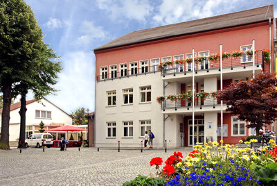 Foto zur Meldung: Lübbenauer Rathaus öffnet wieder für Bürgerinnen und Bürger