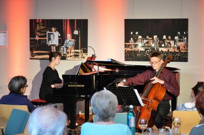 Martin Seemann am Cello und Mira Lange am Klavier I Foto: Martin Ferch (Bild vergrößern)