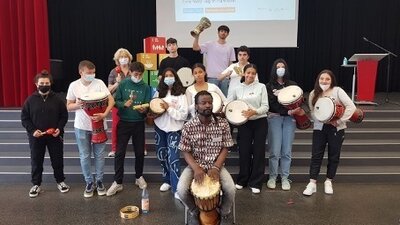 Eine-Welt-Tag im Gymnasium Limmer Hannover