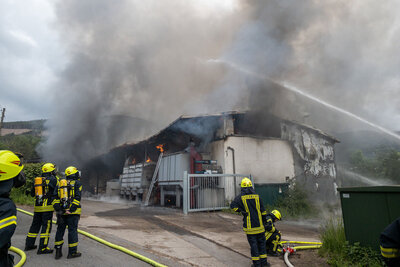 Industriebrand in Rönkhausen (Bild vergrößern)