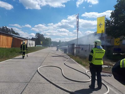 Brand in einer Trafostation im Gewerbepark Damsdorf (Bild vergrößern)