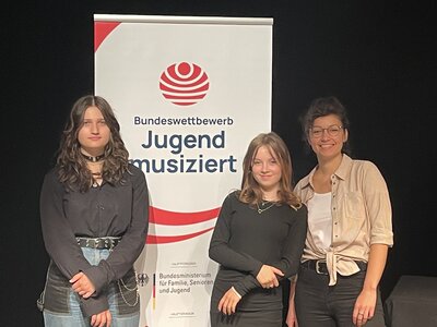Foto zur Meldung: Voller Erfolg beim Bundeswettbewerb „Jugend musiziert“ für zwei Künstlerinnen der Kreismusikschule