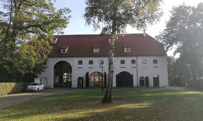 Die Lieberoser Darre - einst Trocknungsort für Kiefernsamen, heute Kultur- und Begegnungszentrum. Foto: Dörthe Ziemer (Bild vergrößern)