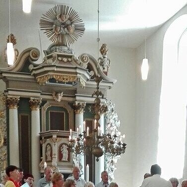 Foto zur Meldung: Festgottesdienst in der Dorfkirche Rehfelde