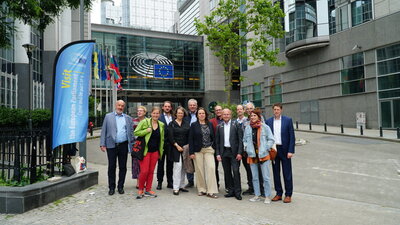 Energieberaterinnen und Energieberater des DEN in Brüssel. Sie wollen sich grenzüberschreitend mit Kollegen vernetzen. Bildinformationen: Rechte DEN e.V. / Mahrholdt
