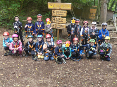 An die Karabiner, fertig, los - die Waschbären im Kletterwald Bendorf Sayn