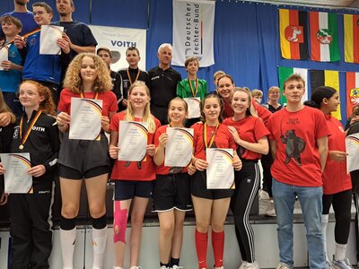 Evelina holt Team-Bronze bei den Deutschen Meisterschaften! (Bild vergrößern)