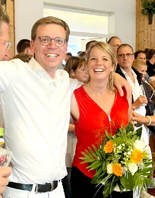 Das neue Königspaar für 2023: Daniel Frischemeier und Carolin Pöppe (Bild vergrößern)