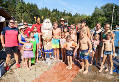 Bild der Meldung: Neptunfest im Hainholzschwimmbad