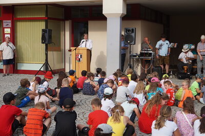 Wiesenfestnachlese - Rede von Pfarrer Gerhard Stintzing am Wiesenfestmontag (Bild vergrößern)