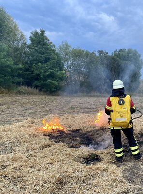 Foto zur Meldung: Ausbildung: Vegetationsbrandbekämpfung am 18.08.2022