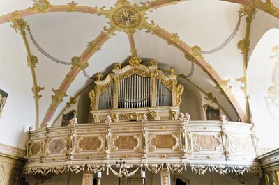 Silbermann-Orgel in der Schloßkapelle. Nico Stengert