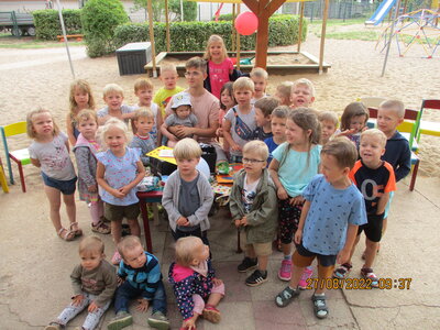 Foto zur Meldung: Eine Schultüte für Fabian - Gemeinde-Kita Sonnenblume Sülstorf