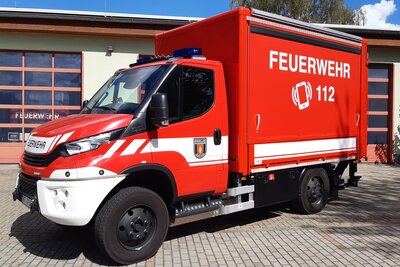 Foto zur Meldung: Neuer Gerätewagen Logistik für die Genthiner Feuerwehr