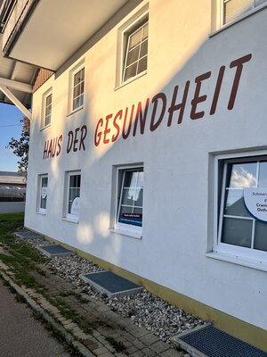 Neue Praxisräume und  Seminarräume (Bild vergr&ouml;&szlig;ern)