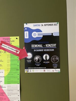 Achtung! - Unsere Schulband "The Basement Musicians" tritt beim Neubeckumer Musik-Festival am 24.09.22 im alten Bahnhof auf. (Bild vergrößern)