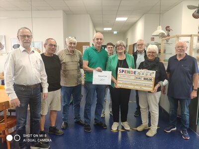 Repair Café spendet 500 Euro an den Kinderschutzbund